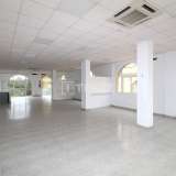  Spacious Commercial Unit with an Outside Terrace in La Zenia Alicante 8105151 thumb4