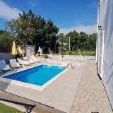  Modernes Haus mit Pool in der Nähe von Malinska Malinska 8005314 thumb20