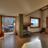  EXCLUSIVE SALEIn Les Praz area, a chalet with panoramic Mont Blanc views , consists currently of 3 dwellings and a commercial unit (regular lease income) located on a plot of 406 m2. With a 232 m2 of living space and commercial spa Chamonix 3905374 thumb5