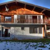  EXCLUSIVE SALEIn Les Praz area, a chalet with panoramic Mont Blanc views , consists currently of 3 dwellings and a commercial unit (regular lease income) located on a plot of 406 m2. With a 232 m2 of living space and commercial spa Chamonix 3905374 thumb1