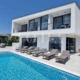  Atemberaubendes Haus mit Meerblick und modernem Design - zu verkaufen! Crikvenica 8005396 thumb0