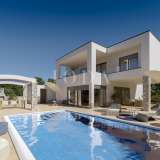  Villa moderna con piscina e vista mare Malinska 8005599 thumb0