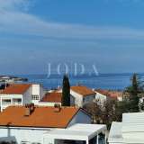 Apartment with a beautiful view of the sea in Malinska Malinska 8005082 thumb0