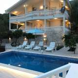  The villa is located in Gereg Novi, overlooking the sea. Herceg Novi 6350716 thumb2