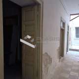  (For Sale) Residential Building || Piraias/Piraeus - 215 Sq.m, 5 Bedrooms, 300.000€ Piraeus 8151463 thumb6