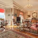  Cannes CroisetteIn a Belle Epoque residence with elevator and caretaker, with well-maintained common areas.Beautiful apartment of about 151 m2 offering large volumes of receptions and high quality services.It is c Cannes 3751477 thumb3