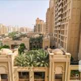  A stunning two bedroom apartment plus maids is available for Rent within the Fairmont Palm North Residence. The apartment boasts peaceful Community  and garden  views and finishing’s within the apartment are to a high standard. The kitchen is partially  Palm Jumeirah 5451855 thumb21