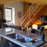  In Vallorcine with a view of Les Aiguilles de Chamonix, built in 1908, renovated in 2006, this house comprises 3 apartments. Main apartment: 126 m2 duplex (17 m2 ceiling height 1.80 m), 3 bedrooms, 3 bathrooms, spacious living area opening ont Vallorcine 3152038 thumb4