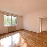  Ideal für Pärchen: 3-Zimmer Wohnung in bester Lage von Hietzing Wien 7052679 thumb4