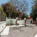  Detached house with pool in Nagueles, has just been completely refurbished with high quality materials. Marbella 2952690 thumb8