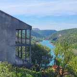  ОБРОВАЦ - Просторный дом с видом на реку Зрманя: идеальная инвестиционная возможность Обровац 8153268 thumb0