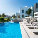  Villa met Oneindig Zwembad in een Toplocatie in Marbella Marbella 8153512 thumb0