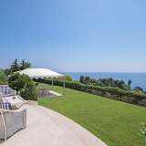 Located in Lower California in a private sought after area, stunning bourgeois apartment of approx. 500 m2 on the garden level with a private swimming pool and panoramic sea view. This exceptional property offers a luxury large lounge with rec Cannes 4153695 thumb3