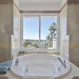  Marbella’da Şık Tasarımlı Doğal Ortamda Villa Marbella 8154280 thumb45