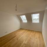  Großzügige 4-Zimmer Dachgeschoßwohnung mit zwei Terrassen und traumhaften Fernblick - ERSTBEZUG - Salierigasse - Top20 Wien 7554375 thumb18