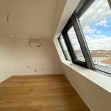  Großzügige 4-Zimmer Dachgeschoßwohnung mit herausragendem Grünblick, zwei Terrassen und Aussichtsturm - Ferrogasse - Top23 Wien 7554379 thumb6