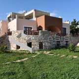  (For Sale) Residential Detached house || Cyclades/Syros-Ermoupoli - 360 Sq.m, 4 Bedrooms, 740.000€ Ermoupoli 8056430 thumb0