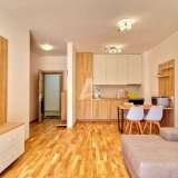  Becici'de modern mobilyalı tek yatak odalı daire 40m2 + teras 30m2. Bečići 8156007 thumb6