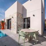  Doppelhaushälften in der Nähe des Golfplatzes in Villamartin Alicante 8158031 thumb0