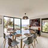  CANNES - 5 BEDROOM SEA VIEW HOUSELocated in the residential area of La Californie, contemporary villa, entirely renovated, on 3 levels, with a panoramic sea view. This property of 300 m2 (3230 sq ft) comprises a large living and di Cannes 4058526 thumb2