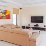  4-Bedroom Pool Villa in Exclusive Estate on Soi Country Club, Pattaya... Pattaya 4858556 thumb9