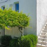  Rustikales Haus mit zwei Wohnungen und einem schönen Garten Malinska 8106054 thumb1