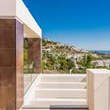  Stilvolle Designervilla mit beeindruckender Aussicht in Benahavís Benahavis 8106682 thumb16