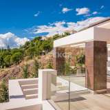  Stilvolle Designervilla mit beeindruckender Aussicht in Benahavís Benahavis 8106682 thumb15
