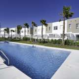  Modern Houses in Estepona in a Prestigious Location Estepona 8106802 thumb0