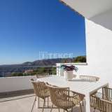  Wohnungen mit Blick auf den See, die Berge und das Meer in Málaga Istan 8106852 thumb2
