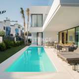  Villas Dans un Endroit Exclusif Près de la Plage à Marbella Marbella 8106950 thumb3