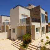  Luxueuses Villas Individuelles avec Piscine à Torrevieja Alicante 8160822 thumb3