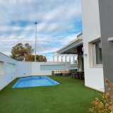  Bezugsfertige Villa mit Pool in der Nähe des Strandes in Alicante Alicante 8162801 thumb4