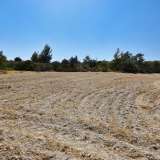  5352 m2 Plot of Land For Sale in Alethriko with Land DeedsThis large untouched plot is set in a residential area, ideal for a plot and build for that family home location. This off plan option would allow the owners to build a nice size family hom Alethriko 7162933 thumb1