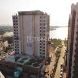  Seeblick-Wohnungen mit großen Balkonen in İstanbul Küçükçekmece Kucukcekmece 8168392 thumb3