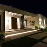  Freistehende Luxusvilla mit Endlospool und Meerblick in Benidorm Alicante 8169380 thumb19