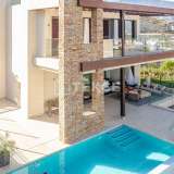  Detached Villas with Private Pool and Sauna in Benahavis Benahavis 8107144 thumb1