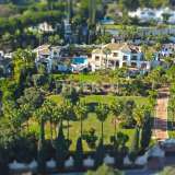  Investitions-Mansion mit mediterranem Design in Benahavis Benahavis 8107191 thumb1
