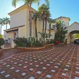  Investitions-Mansion mit mediterranem Design in Benahavis Benahavis 8107191 thumb24