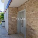  Möblierte Villa mit Meerblick in einem Komplex in Çeşme İzmir Cesme 8170433 thumb9