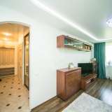  3-комнатная квартира с хорошим ремонтом на Долгобродской 7/3 Минск 7770515 thumb1