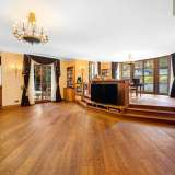  Stately villa with park garden in top location Vienna 7672347 thumb1