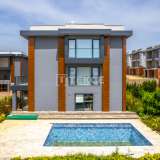  Villas con piscinas adecuadas para la vida autónoma en Antalya Aksu Aksu 8073300 thumb43