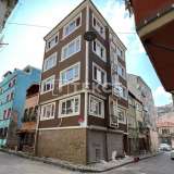  Угловое Здание Рядом с Главной Улицей в Балате, Стамбул Fatih 8073604 thumb0