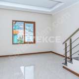  Commercial Properties in a Bustled Area in Alanya Center Alanya 8073642 thumb2
