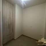  (For Sale) Residential Floor Apartment || Piraias/Piraeus - 72 Sq.m, 210.000€ Piraeus 8173899 thumb4