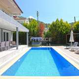  Villa de 3 dormitorios con piscina privada en Fethiye Ölüdeniz Fethiye 8074208 thumb4