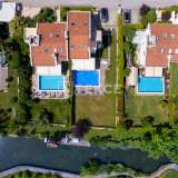  Stylish Villa with Direct Access to Beach in Sariyer Istanbul Sariyer 8074598 thumb7