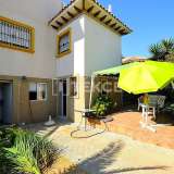  Geräumiges freistehendes Haus mit privatem Pool in La Zenia Spanien Alicante 8175251 thumb9