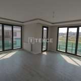  Real Estate in a Complex with Rich Facilities in Beylikduzu Beylikduzu 8075330 thumb13